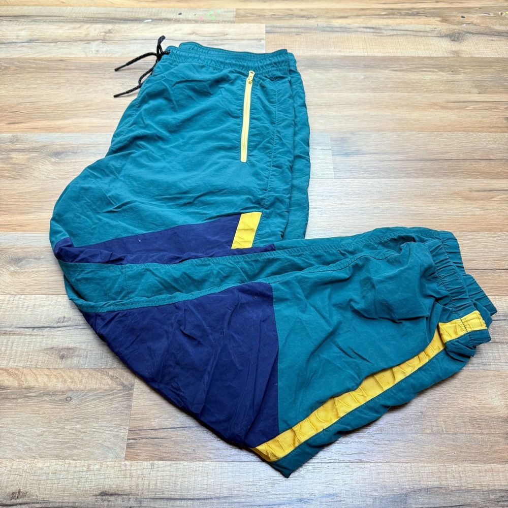 American Eagle Jogger size L Navy Track Pants with Yellow Accents - Picture 4 of 7